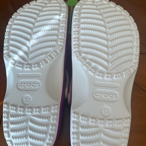 Crocs Unisex Classic Clogs Rainbow Multi Color Size M(12) - Picture 7 of 13